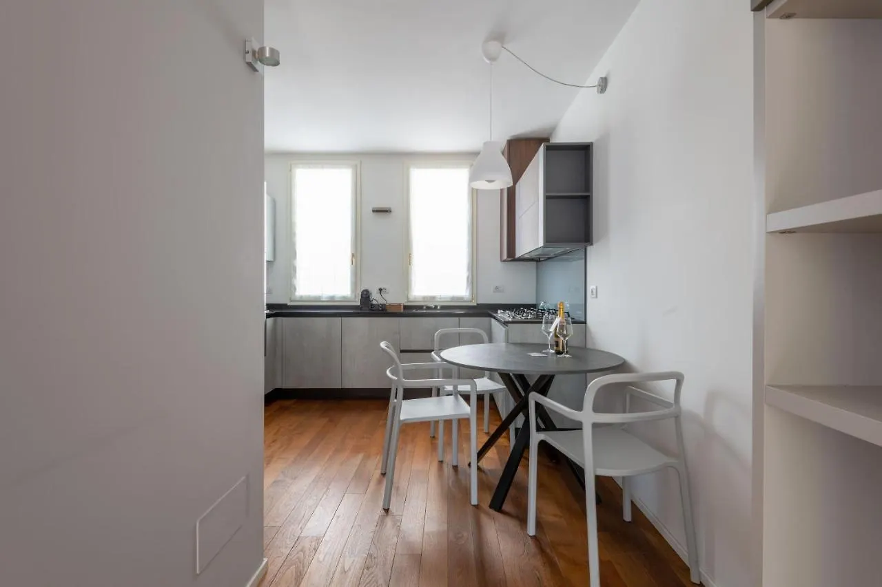MIlano Apartments Voghera