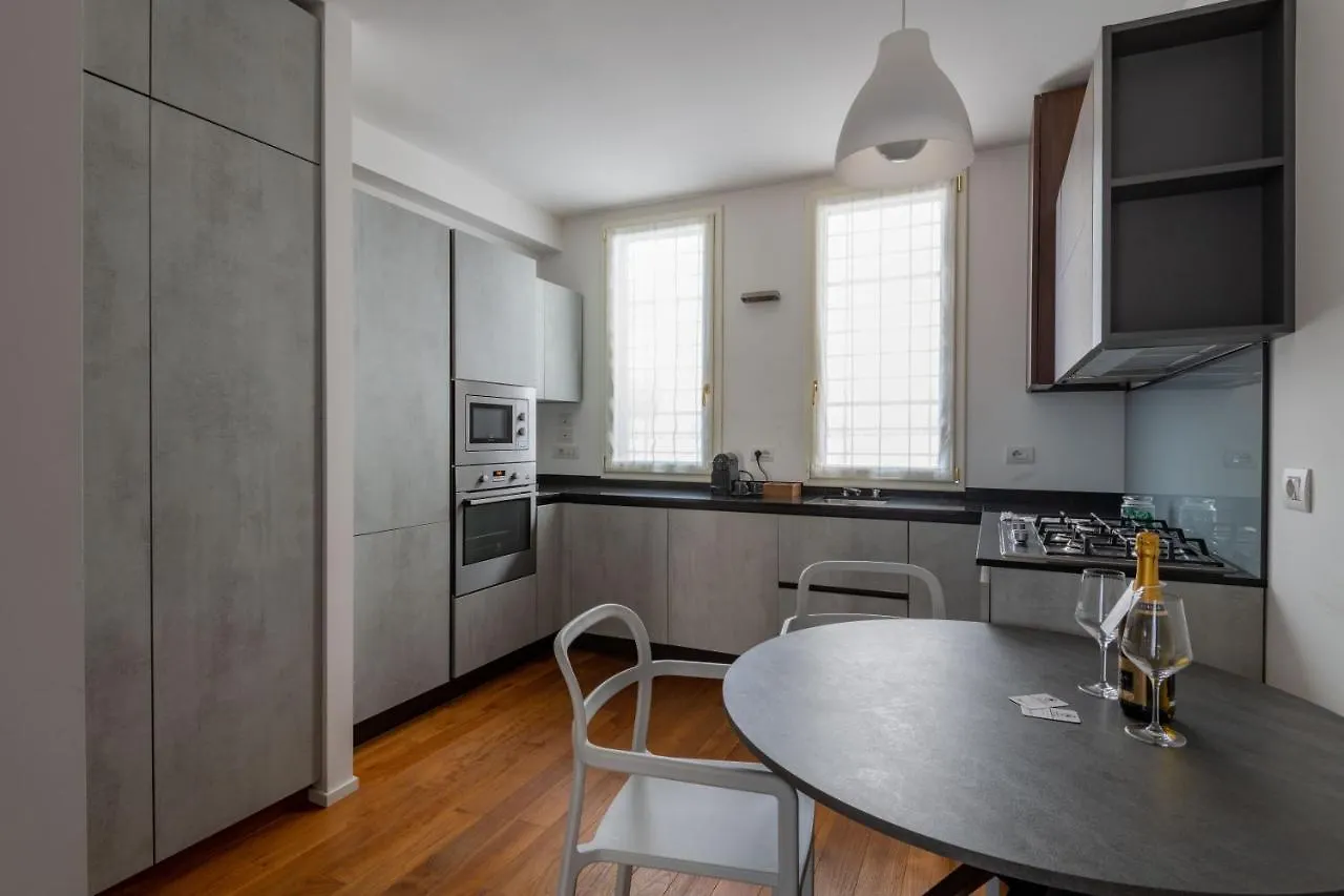 MIlano Apartments Voghera